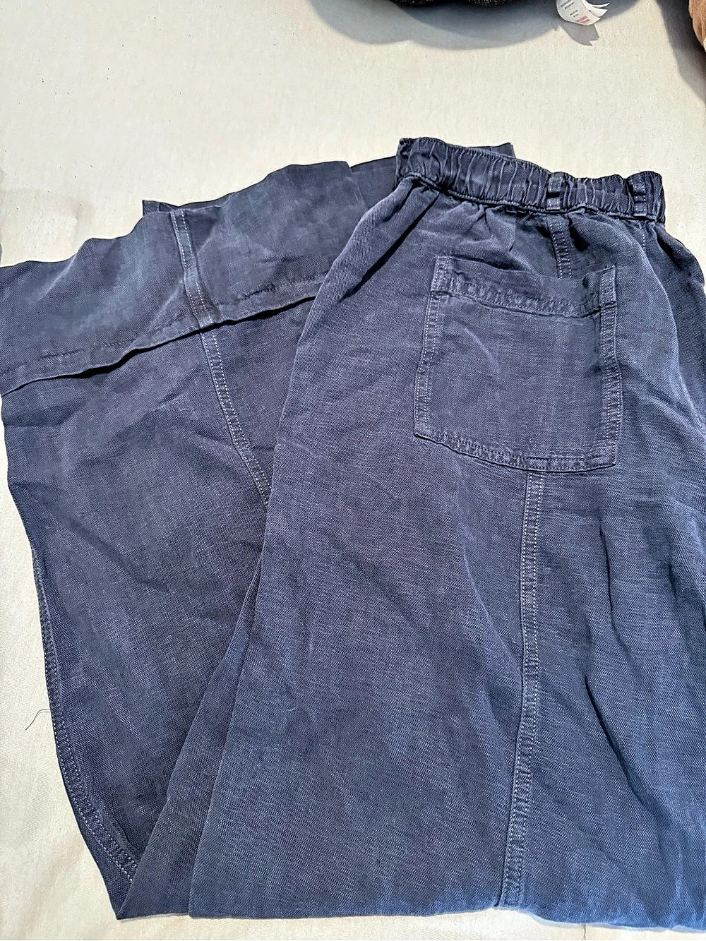 Long blue pants